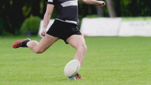 初心者必見！アメフトとラグビーの違いは？人数やルールなど徹底調査！